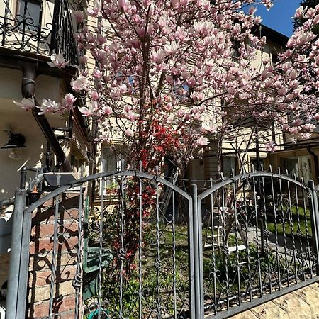 Hotel Boutique Cathedral Plaza Residences Room For Rent Downtown Bucureşti Exterior foto