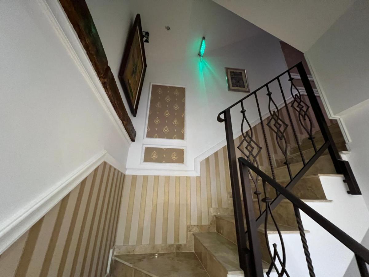 Hotel Boutique Cathedral Plaza Residences Room For Rent Downtown Bucureşti Exterior foto