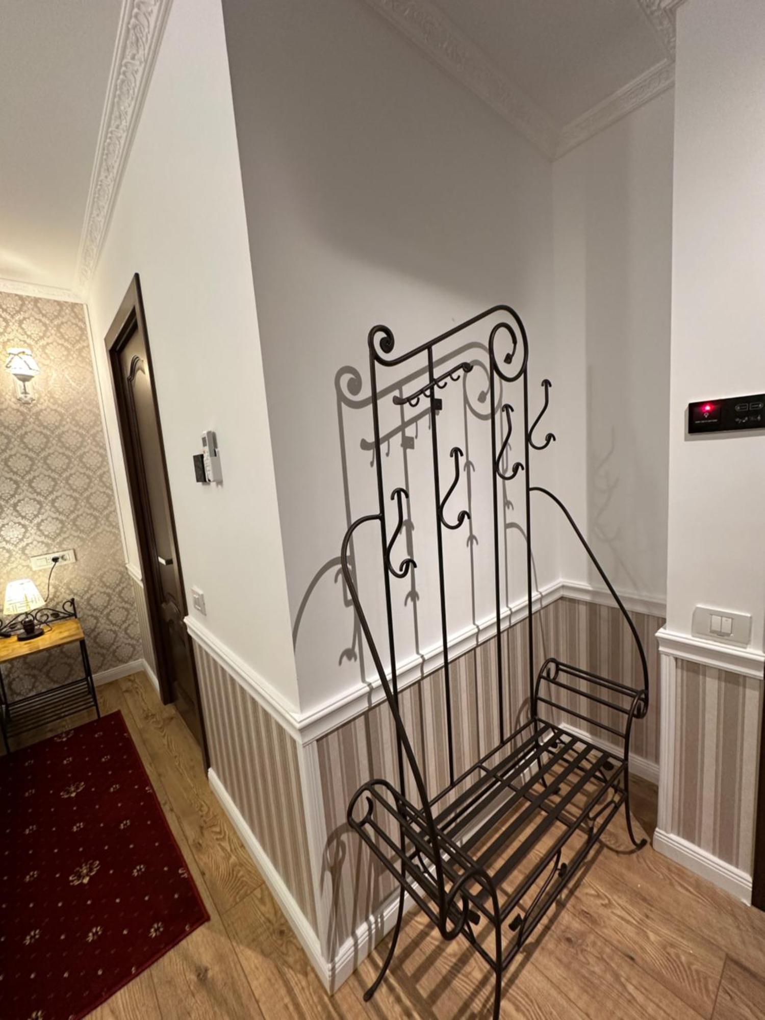 Hotel Boutique Cathedral Plaza Residences Room For Rent Downtown Bucureşti Exterior foto